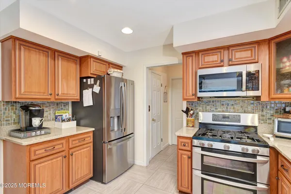 $814,900 | 14 Bittersweet Drive, Jackson, NJ 08527