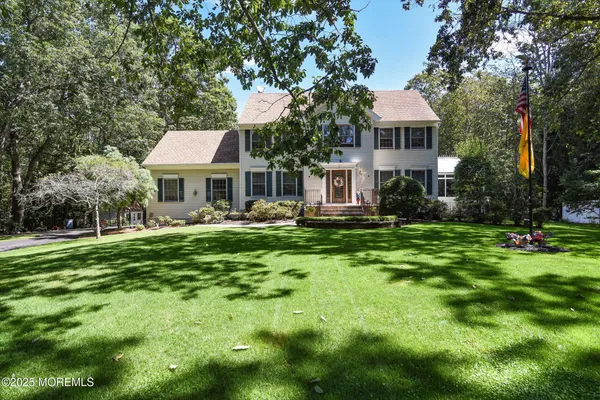 $814,900 | 14 Bittersweet Drive, Jackson, NJ 08527