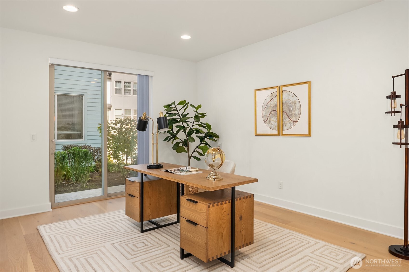 13368 Southeast 68th Place Newcastle, WA 98059 - Photo 8 of 31