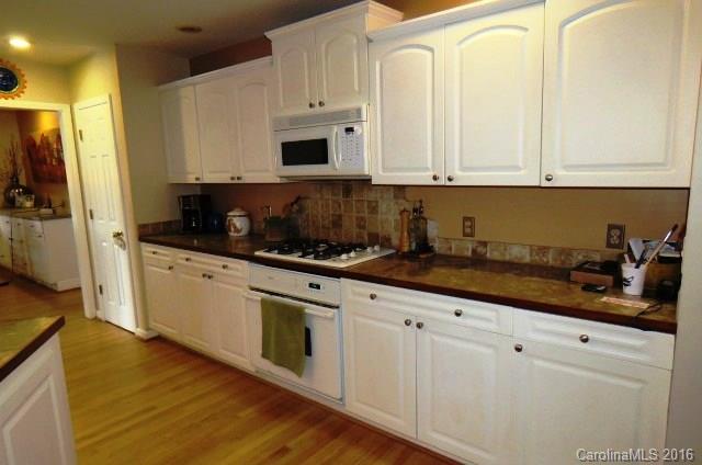 16139 Tana Tea Circle Tega Cay, SC 29708 - Photo 5 of 24 Gallery Image 5