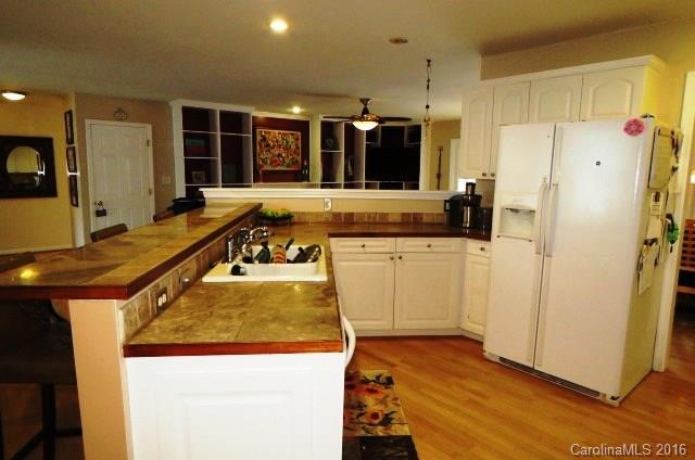 16139 Tana Tea Circle Tega Cay, SC 29708 - Photo 7 of 24 Gallery Image 7