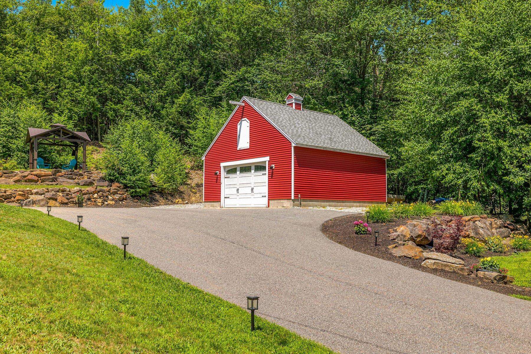 8 Lancelot Road Farmington, NH 03835 - Photo 6 of 59 Gallery Image 6