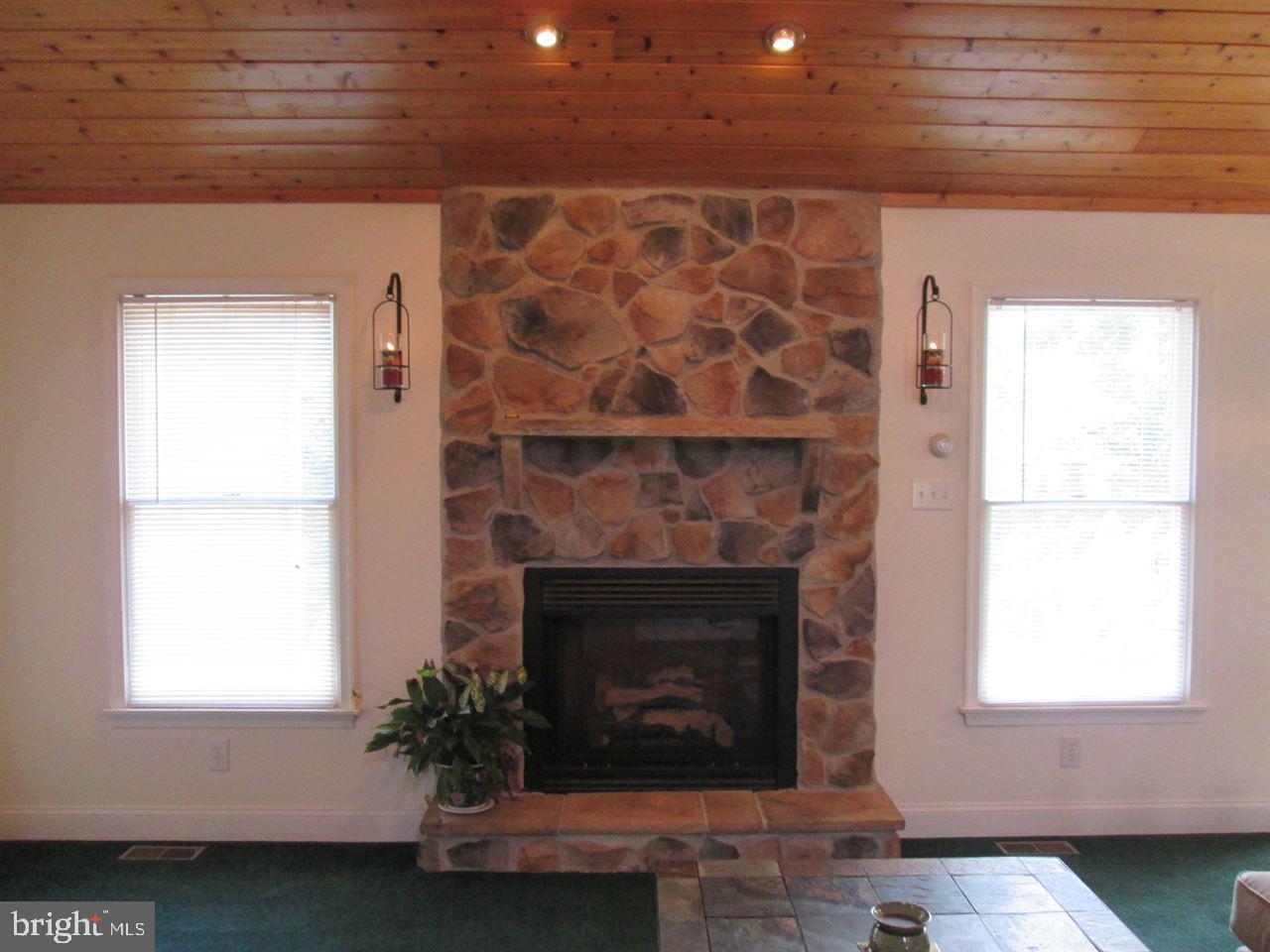 323 Glenville Road Hanover, PA 17331 - Photo 16 of 35 Gallery Image 16