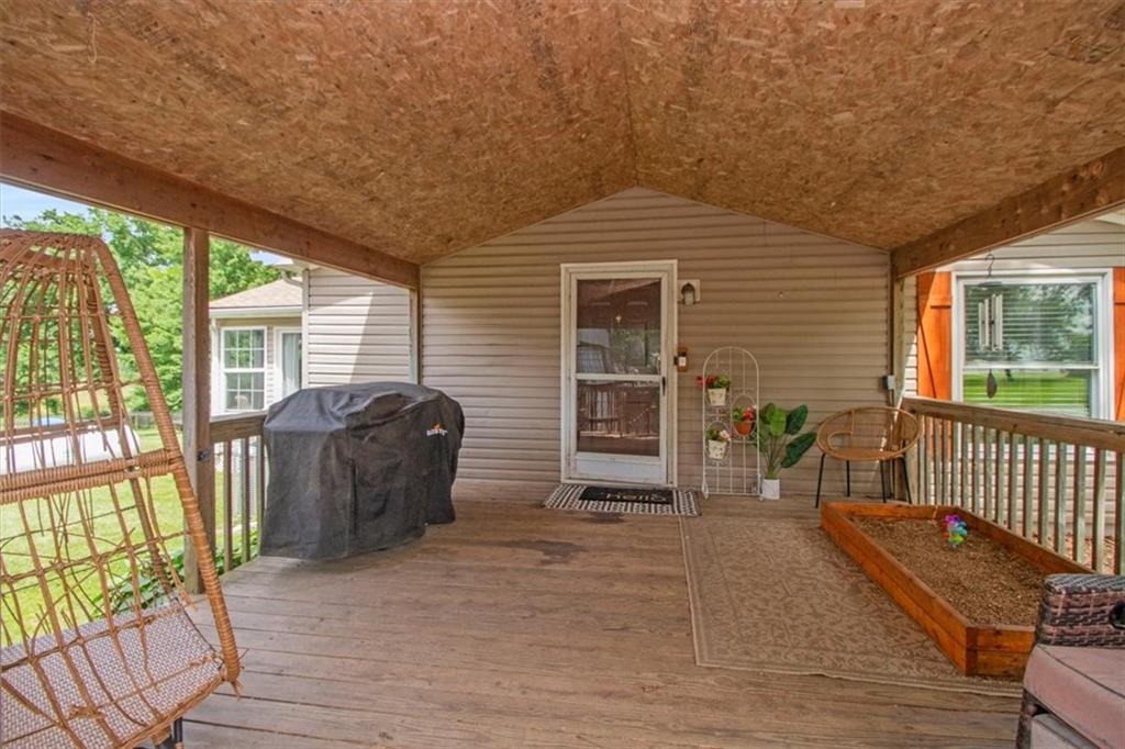 12515 North Outer Road Odessa, MO 64076 - Photo 21 of 27
