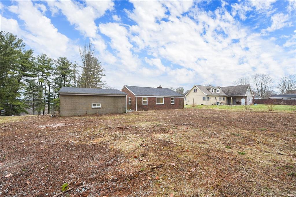 657 Ridge Road Pittsburgh, PA 15205 - Photo 27 of 30 a view of outdoor space and yard