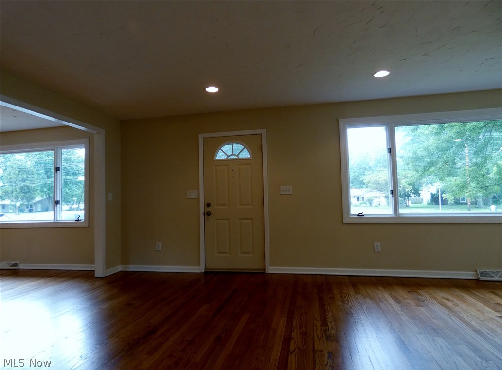 34098 Bainbridge Road North Ridgeville, OH 44039 - Photo 21 of 29 Gallery Image 21