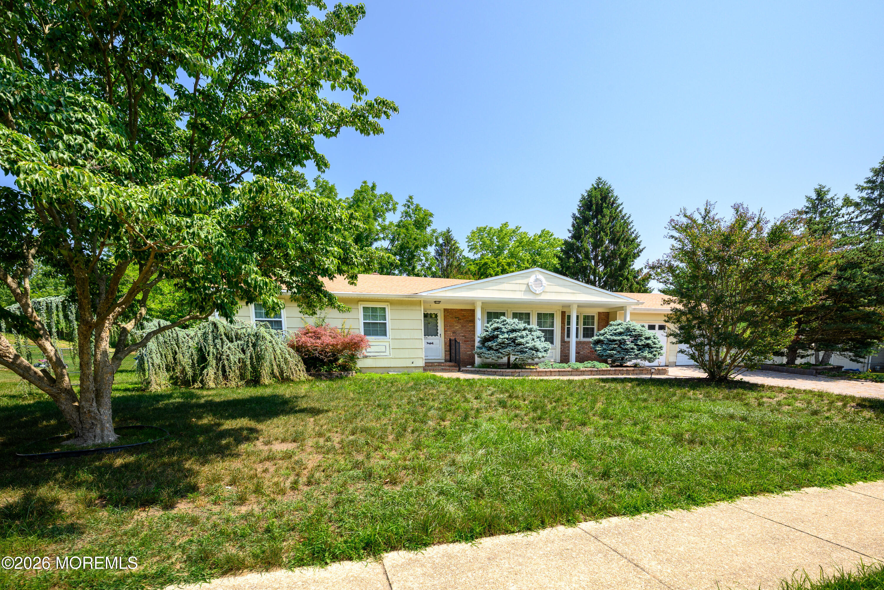 49 Newbury Road Howell, NJ 07731 - Photo 1 of 43 49 Newbury Rd-28