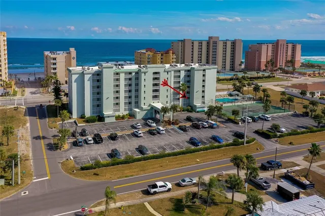 a picture of city view