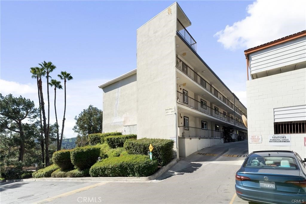 1935 Alpha Road, Unit 314 Glendale, CA 91208 - Photo 27 of 27 Gallery Image 27