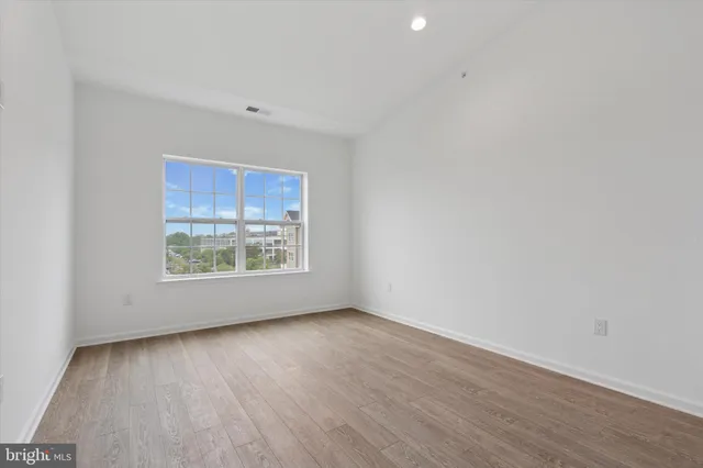 $393,667 | 16232 River View Circle, Bristol, PA 19007