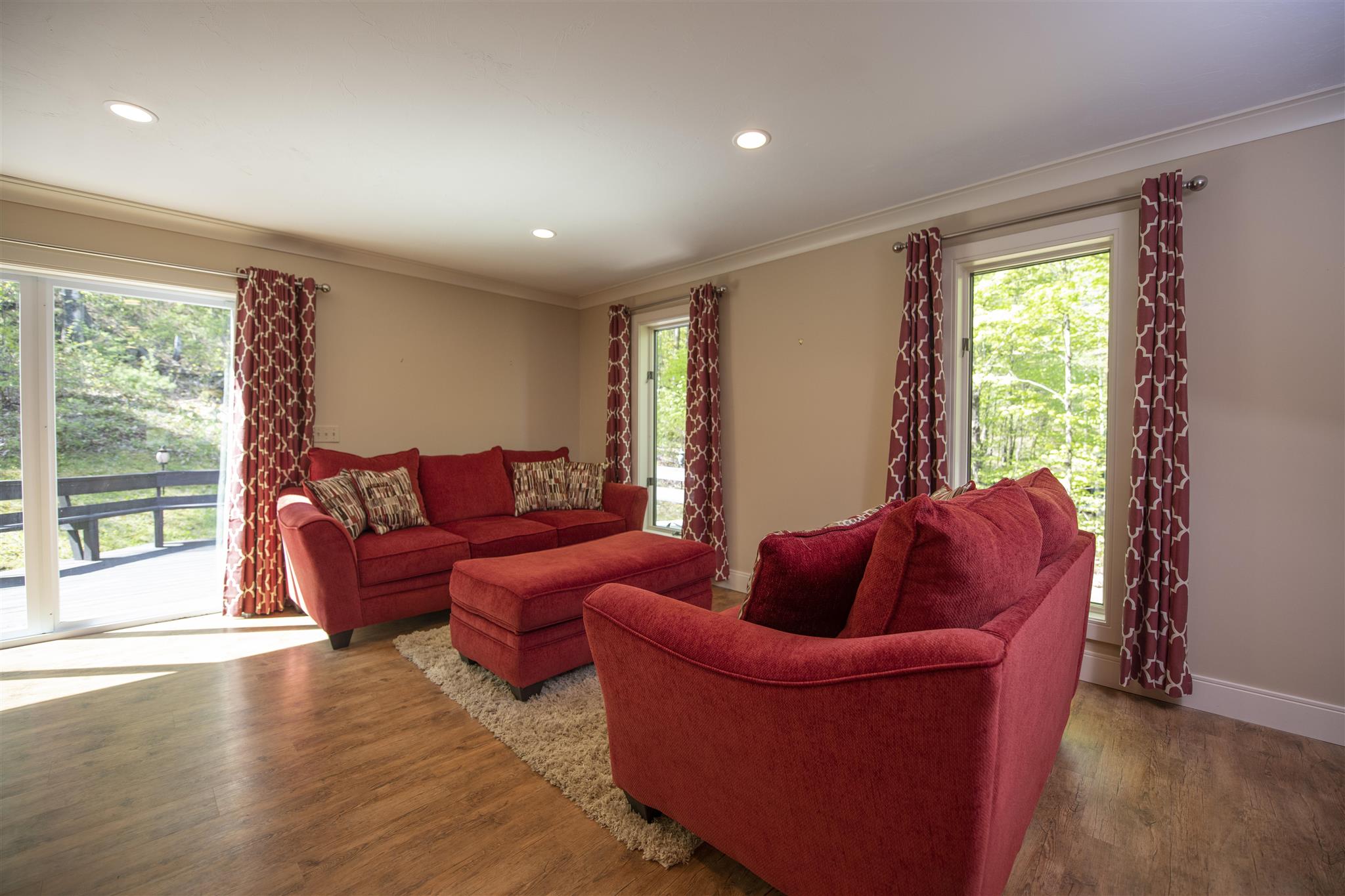 959 Safford Road Hartford, VT 05059 - Photo 9 of 27 Gallery Image 9