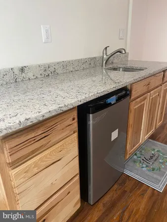 $1,650 | 46938 Colby Court, Sterling, VA 20164