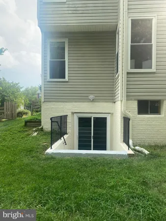 $1,650 | 46938 Colby Court, Sterling, VA 20164