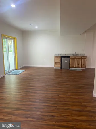 $1,650 | 46938 Colby Court, Sterling, VA 20164
