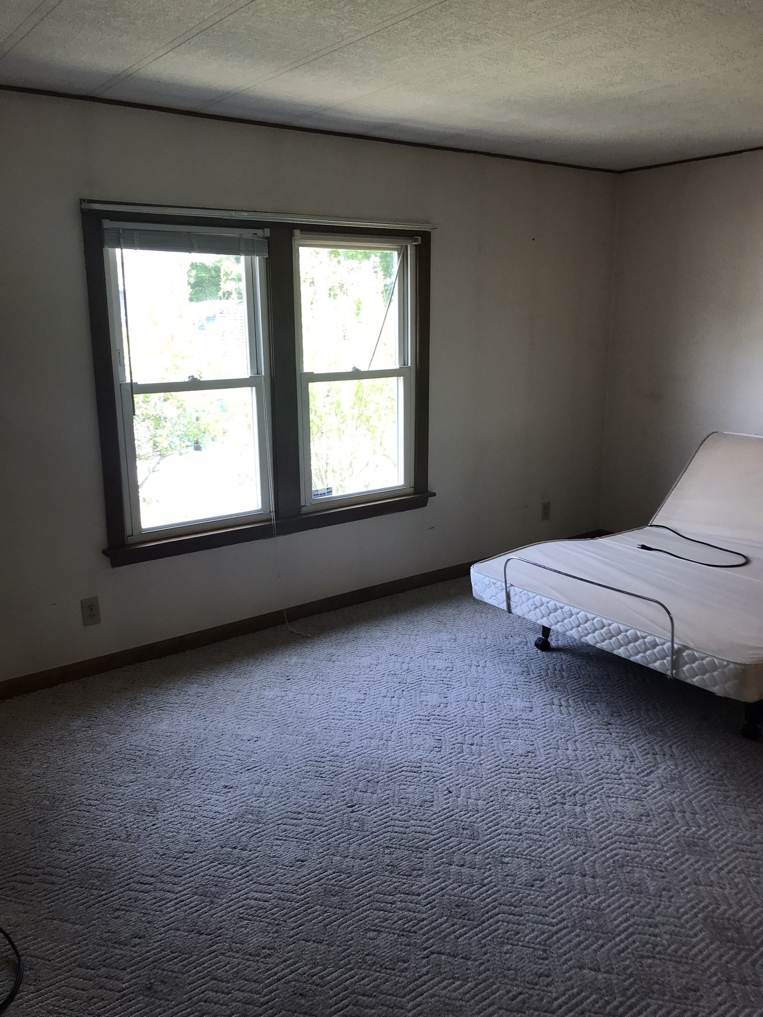 39 Castle Road, Unit 149 Attleboro, MA 02703 - Photo 5 of 24 Gallery Image 5
