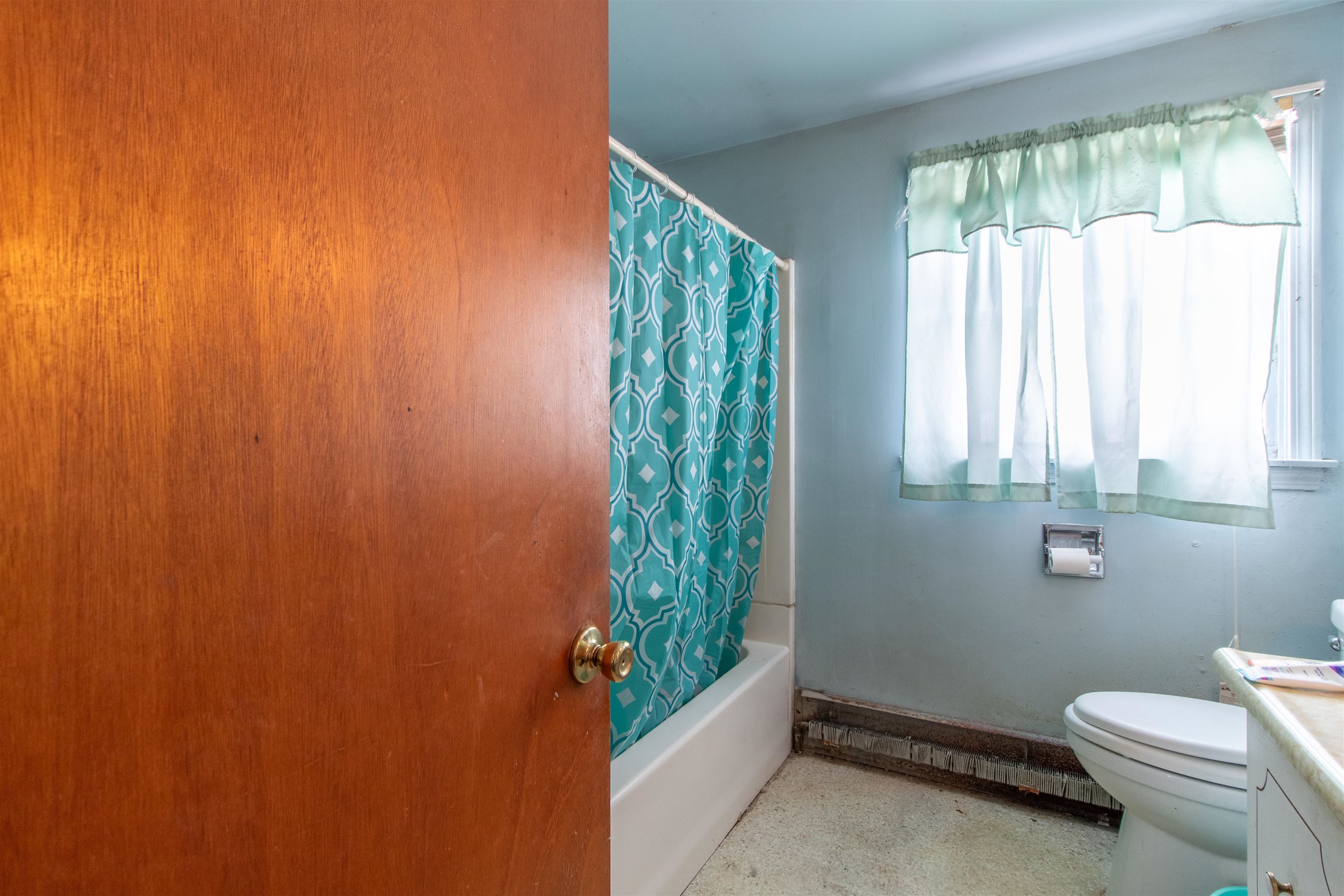 342 Dale Avenue Brighton, VT 05846 - Photo 16 of 28