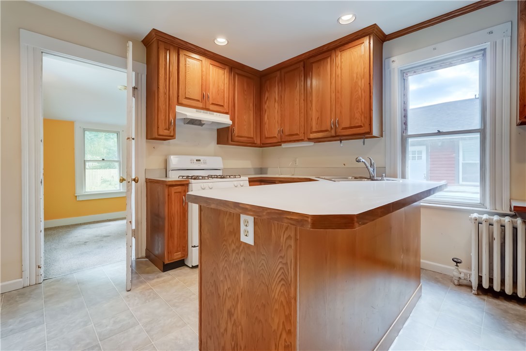 151 Cypress Street Rochester, NY 14620 - Photo 14 of 42