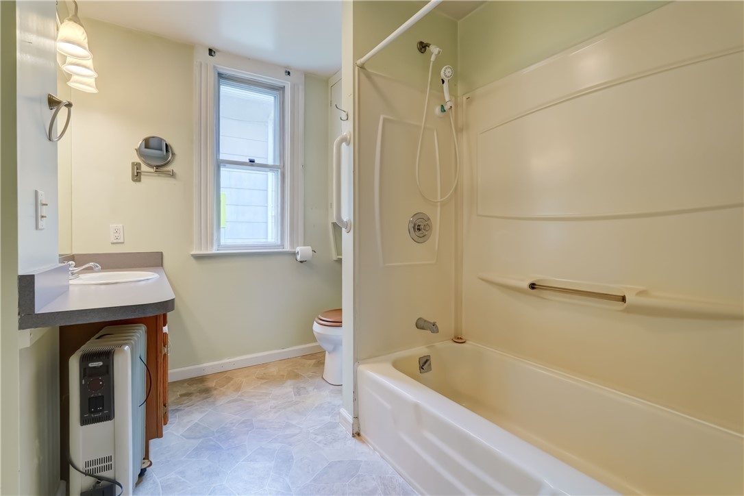 151 Cypress Street Rochester, NY 14620 - Photo 20 of 42