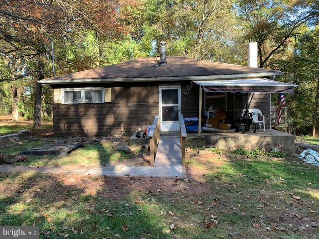 615 East Butter Road York, PA 17406 - Photo 2 of 28