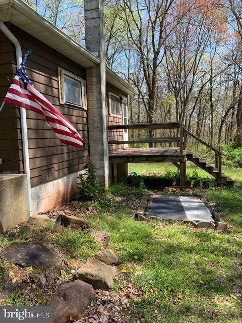 615 East Butter Road York, PA 17406 - Photo 4 of 28