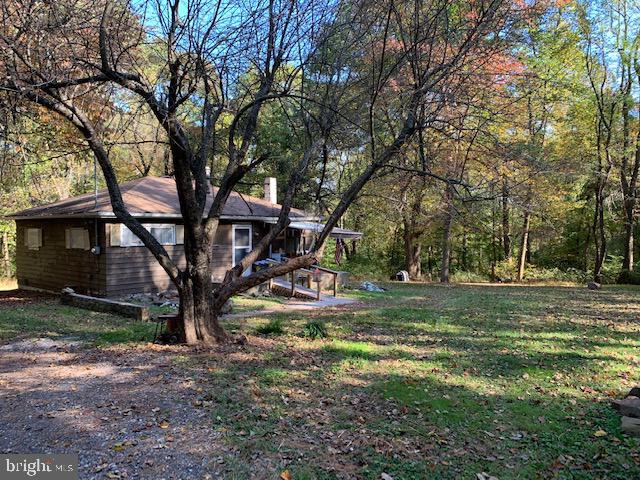 615 East Butter Road York, PA 17406 - Photo 6 of 28
