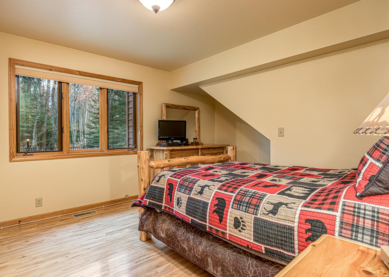 1126 Halberstadt Road St. Germain, WI 54558 - Photo 12 of 32 Gallery Image 12