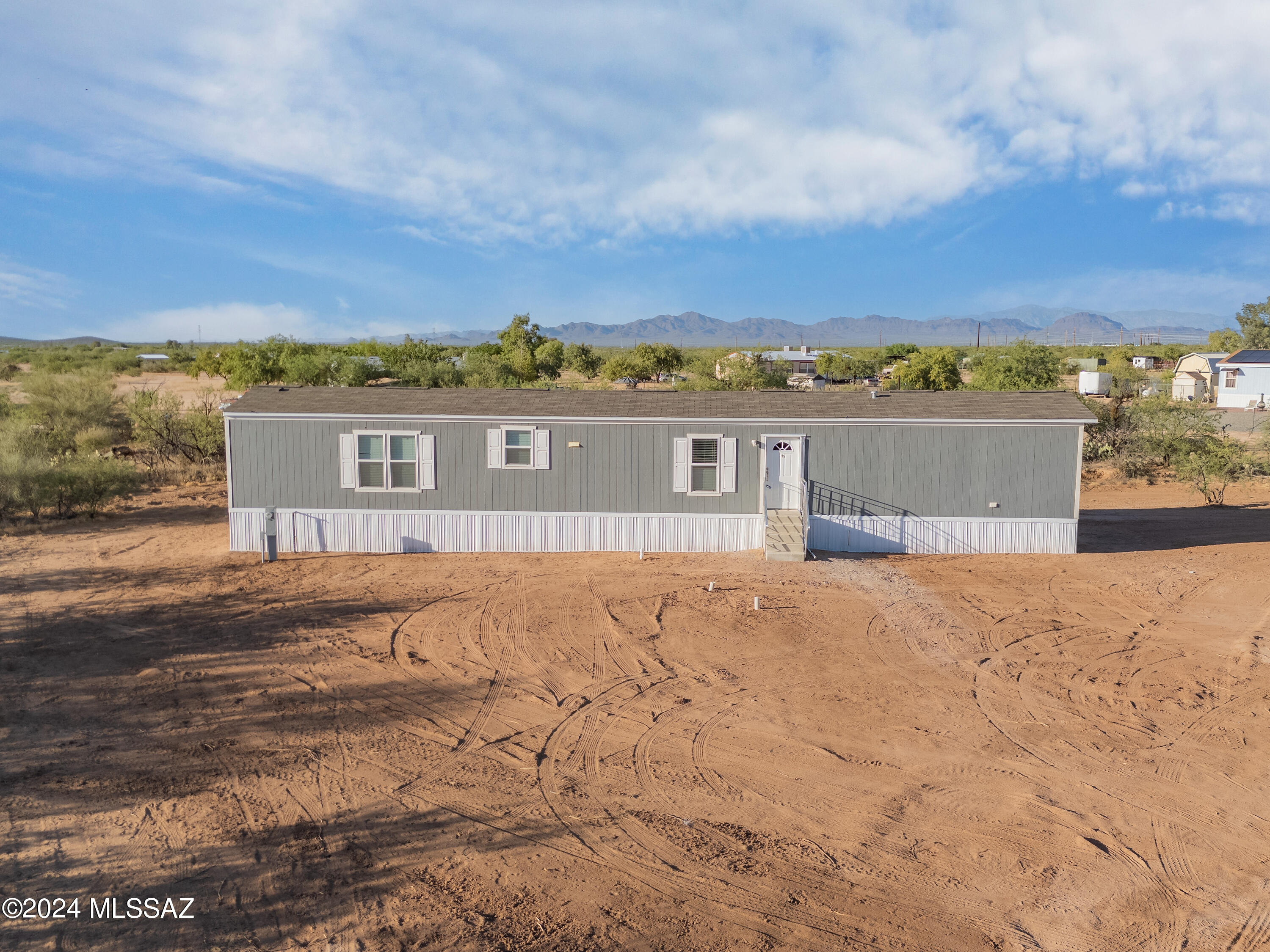 8944 South Comanche Road Tucson, AZ 85735 - Photo 4 of 27 Gallery Image 4