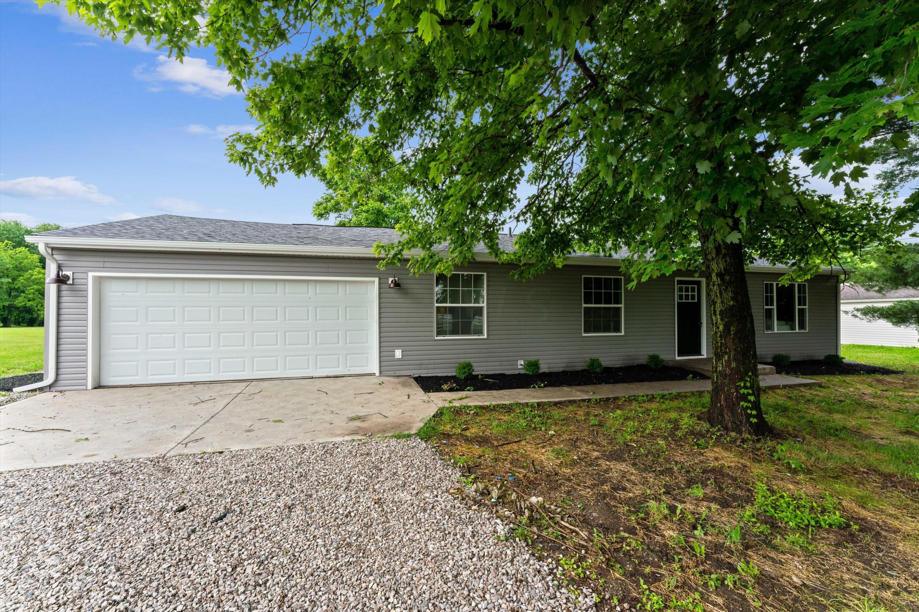 12153 Edwards Road Johnstown, OH 43031 - Photo 4 of 39 01-DSC02773