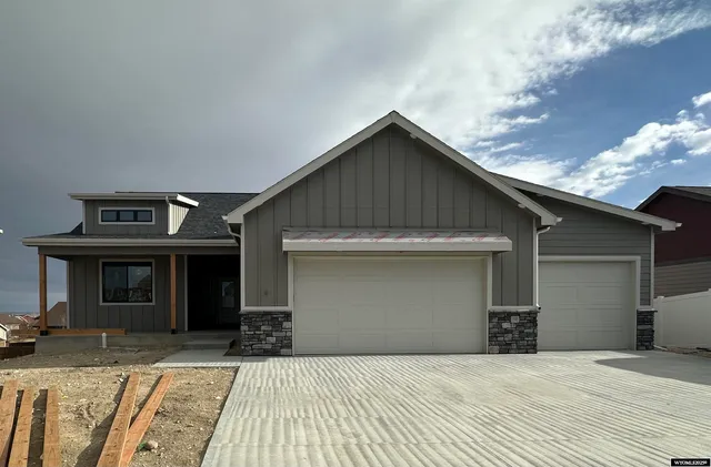 $740,775 | 2565 Heathrow Avenue, Casper, WY 82609