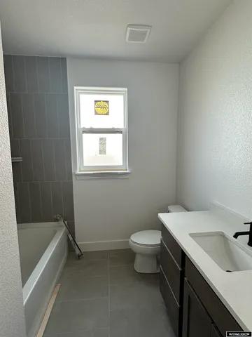 $740,775 | 2565 Heathrow Avenue, Casper, WY 82609