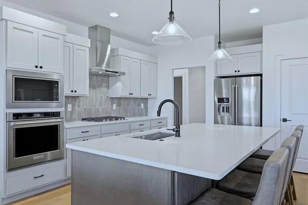 $734,800 | 2565 Heathrow Avenue, Casper, WY 82609