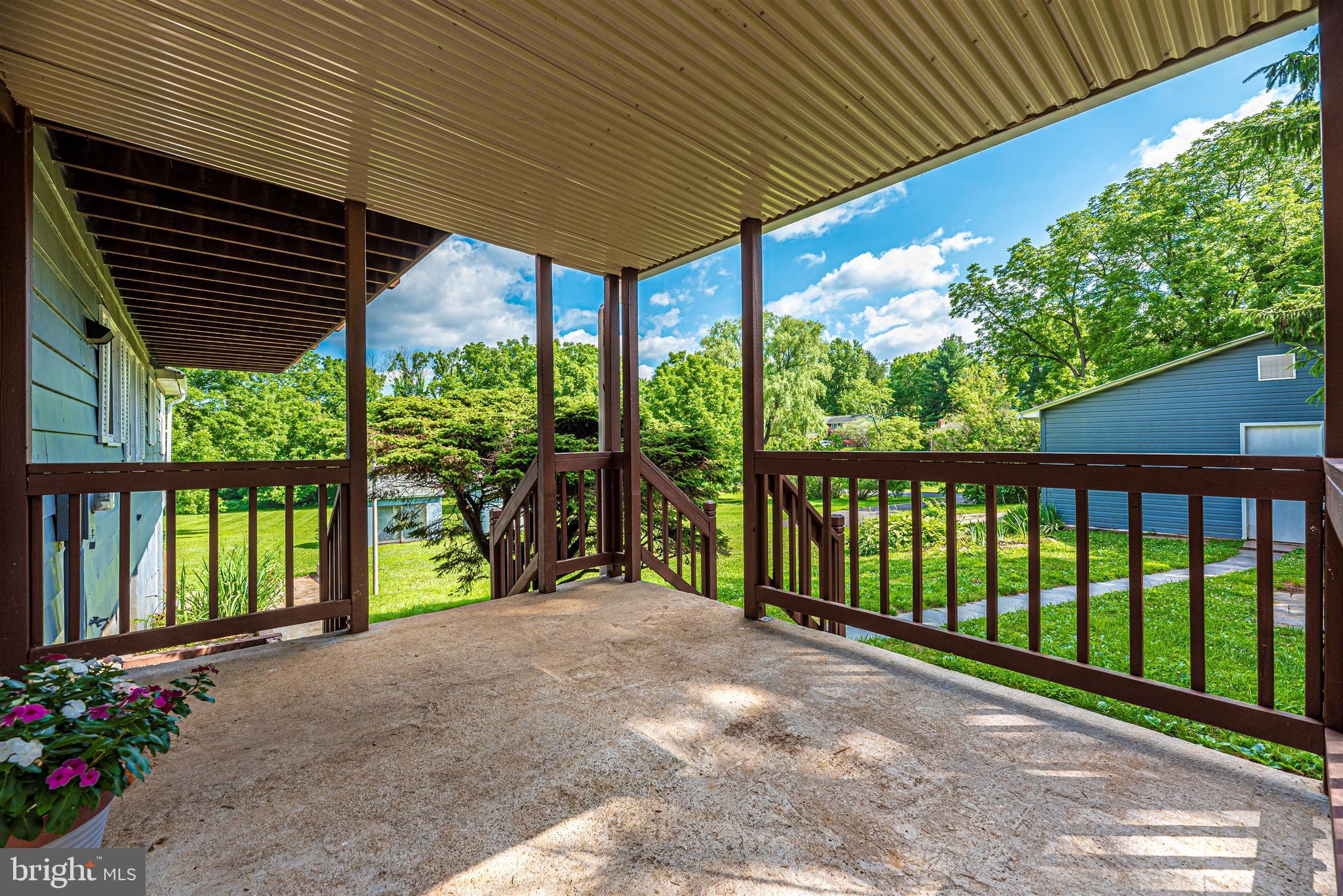 9032 Hollow Road Middletown, MD 21769 - Photo 11 of 36 Gallery Image 11