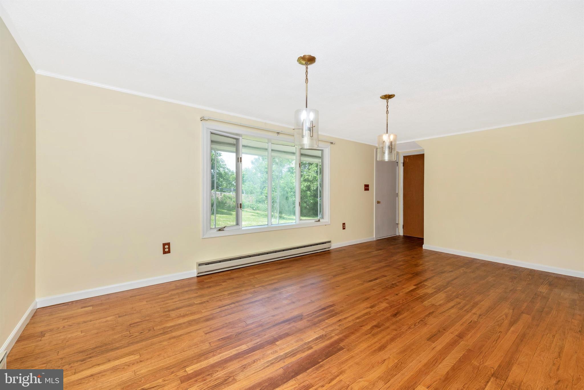 9032 Hollow Road Middletown, MD 21769 - Photo 13 of 36 Gallery Image 13