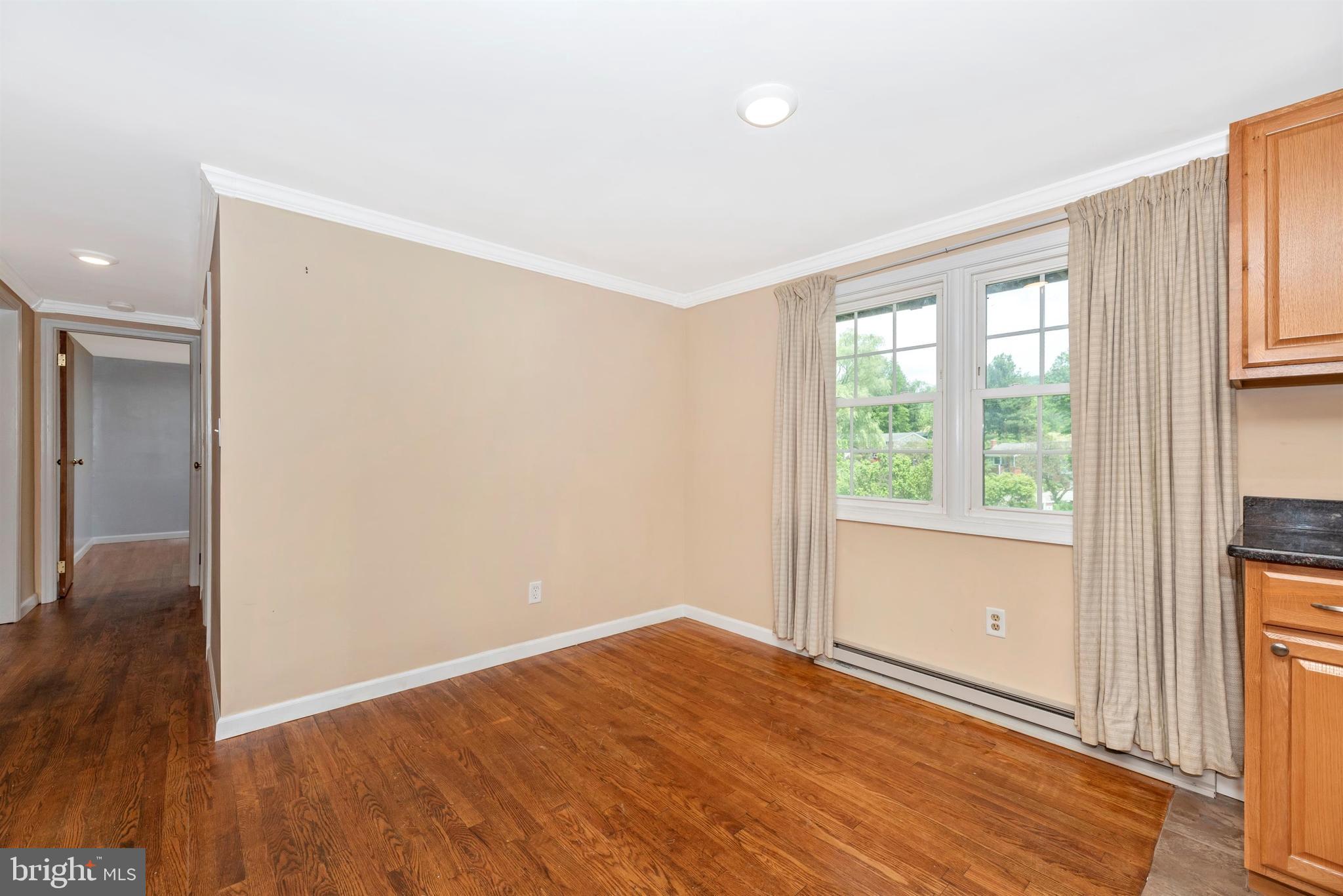 9032 Hollow Road Middletown, MD 21769 - Photo 14 of 36 Gallery Image 14