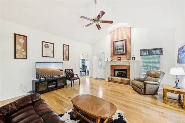 $399,999 | 318 Dogwood Trace, McDonough, GA 30252