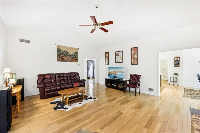 $399,999 | 318 Dogwood Trace, McDonough, GA 30252