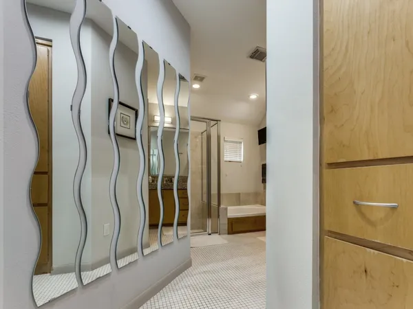 $3,000 | 5219 Kiam Street, Unit F, Houston, TX 77007