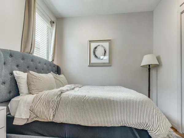 $3,000 | 5219 Kiam Street, Unit F, Houston, TX 77007