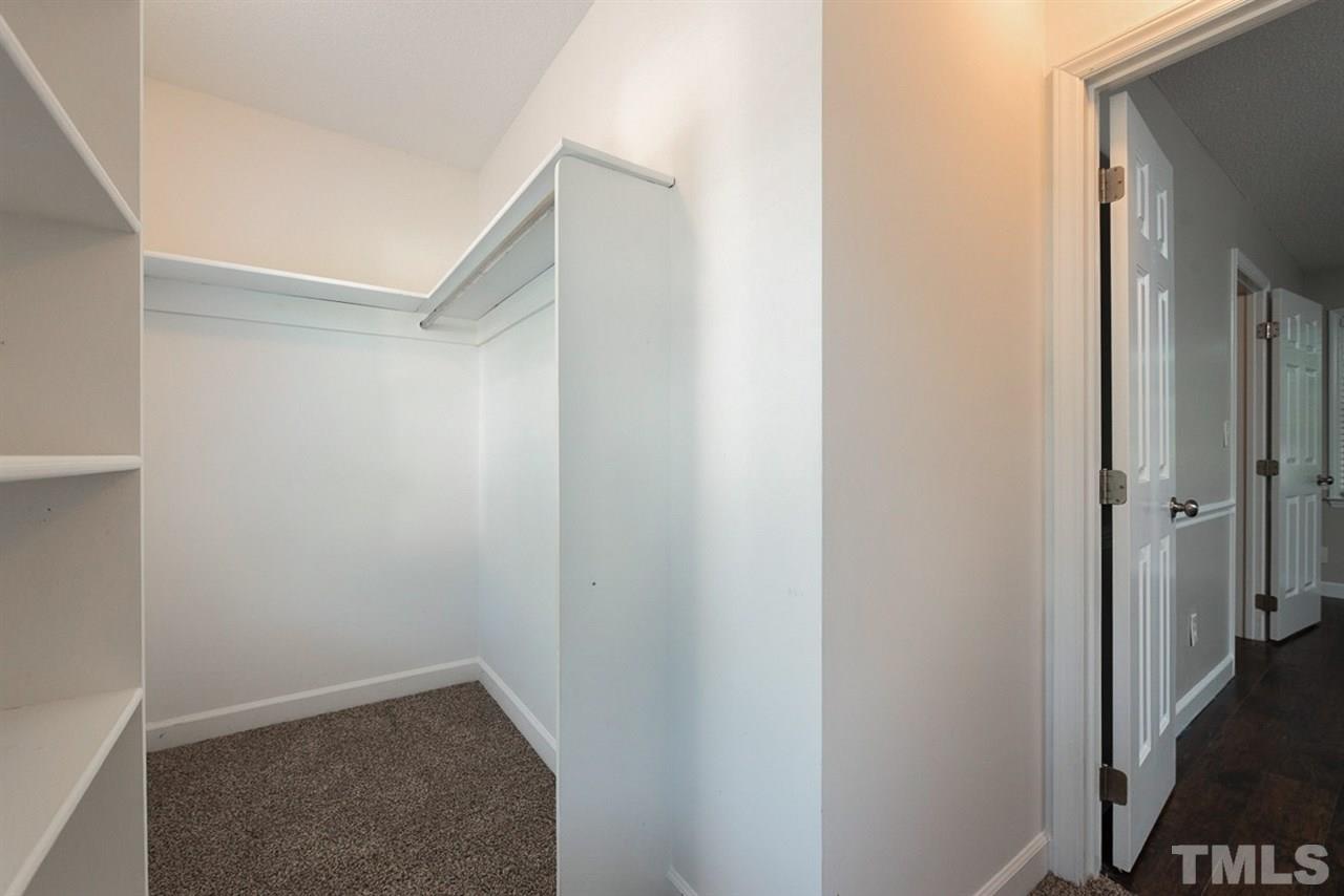3300 Gatcombe Place Raleigh, NC 27604 - Photo 13 of 19 Gallery Image 13