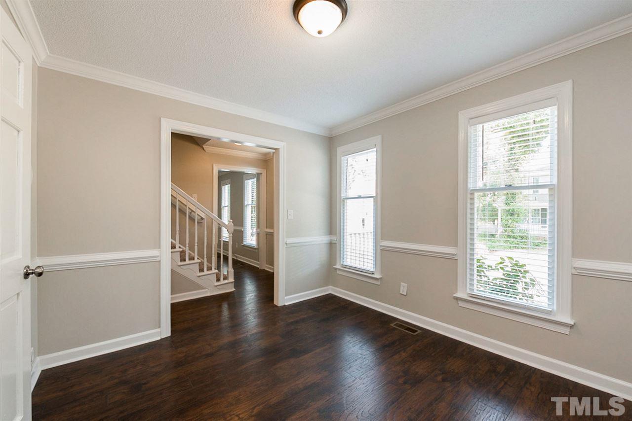 3300 Gatcombe Place Raleigh, NC 27604 - Photo 6 of 19 Gallery Image 6