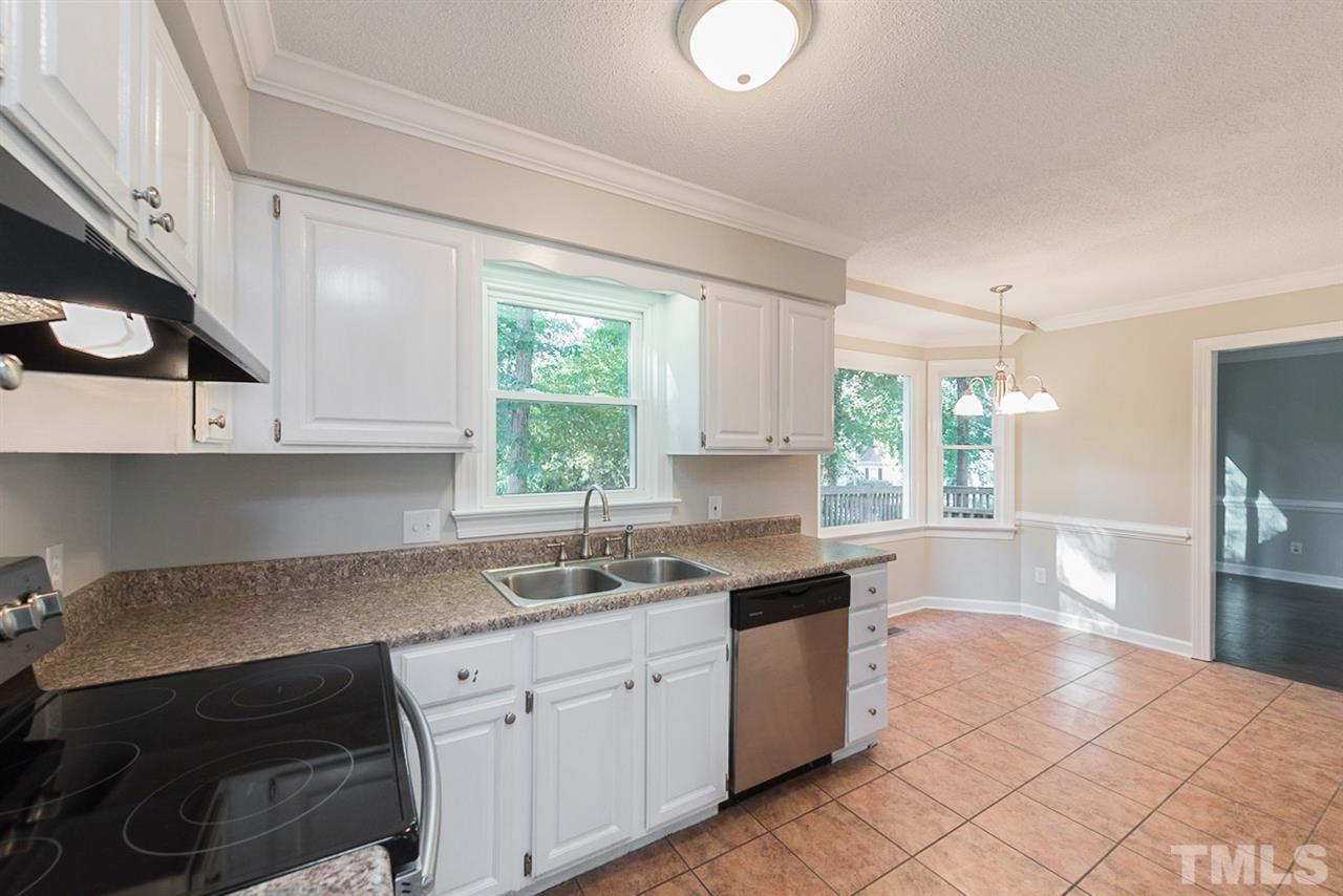 3300 Gatcombe Place Raleigh, NC 27604 - Photo 8 of 19 Gallery Image 8
