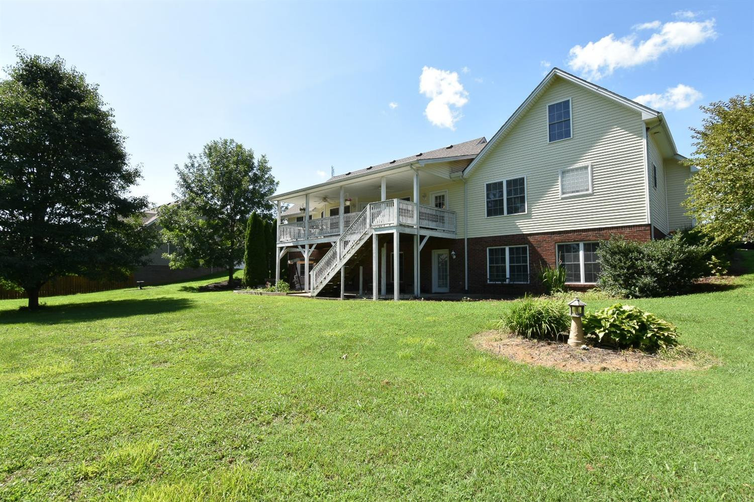 336 Ridgeview Drive Berea, KY 40403 - Photo 9 of 50 Listing Photo