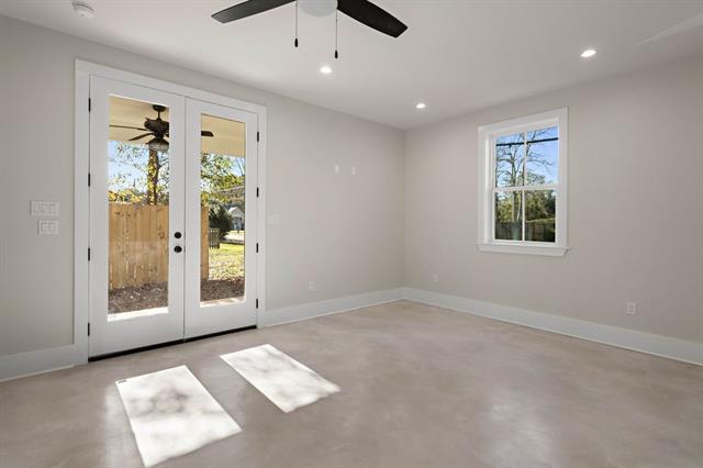 218 North Jackson Street Covington, LA 70433 - Photo 9 of 21