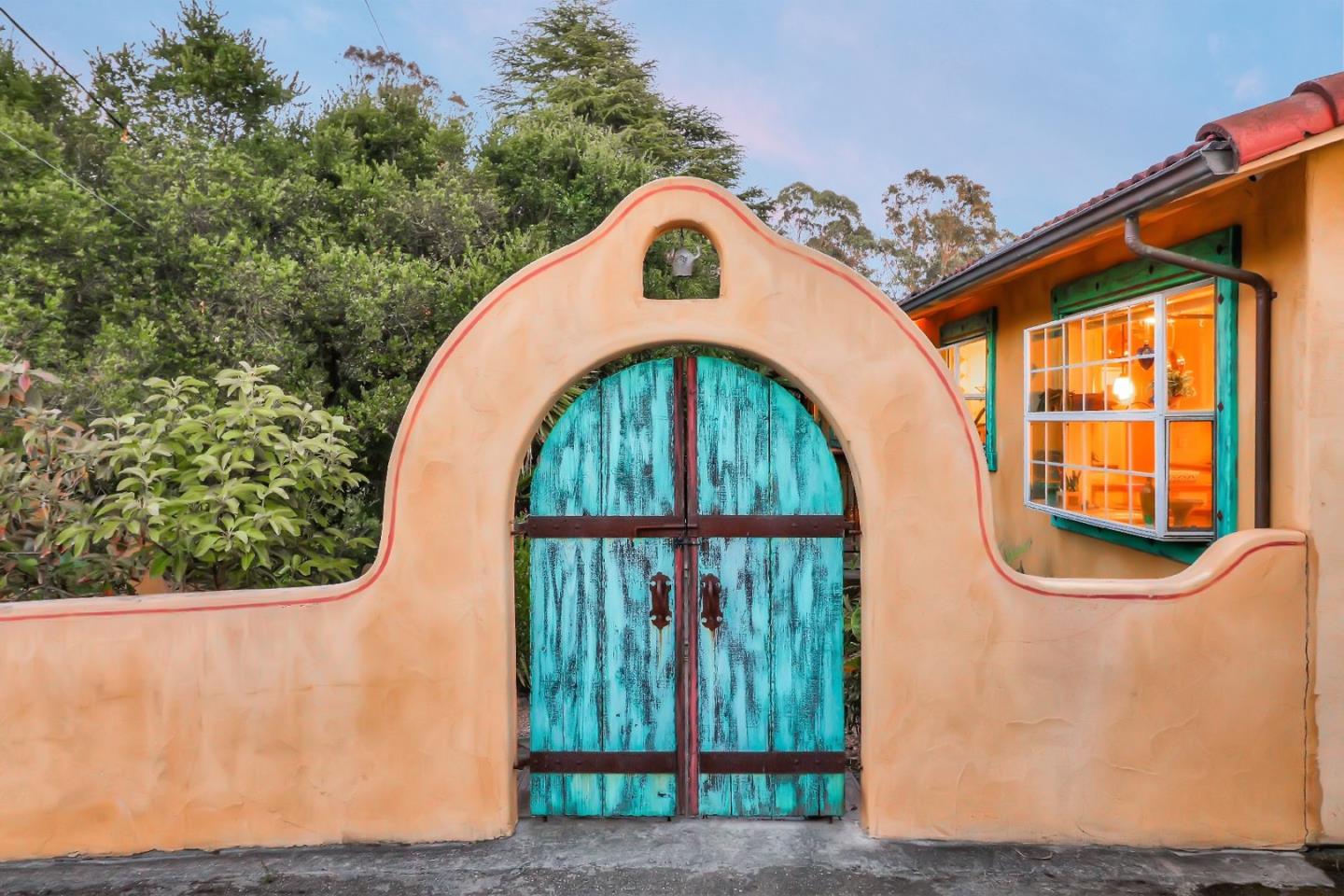 809 C Lewis Road Watsonville, CA 95076 - Photo 4 of 41 a view of a door with a outdoor space