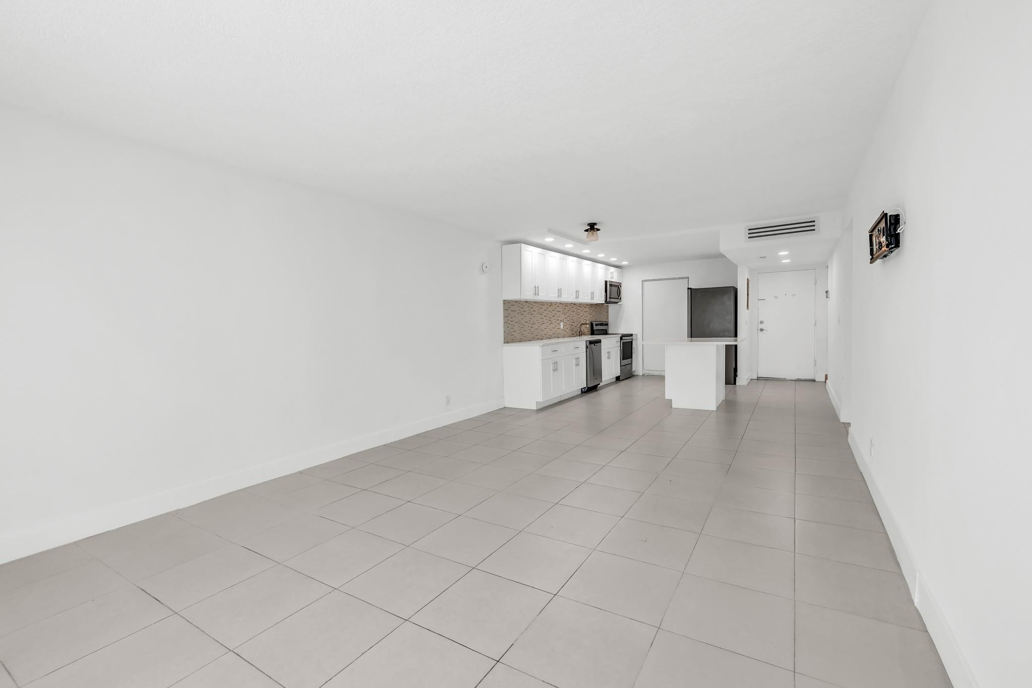 5500 Northwest 2nd Avenue, Unit 425 Boca Raton, FL 33487 - Photo 18 of 34 Photo 18