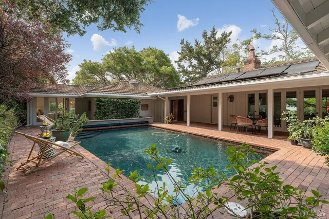 $3,100,000 | 765 Tiburon Boulevard, Tiburon, CA 94920