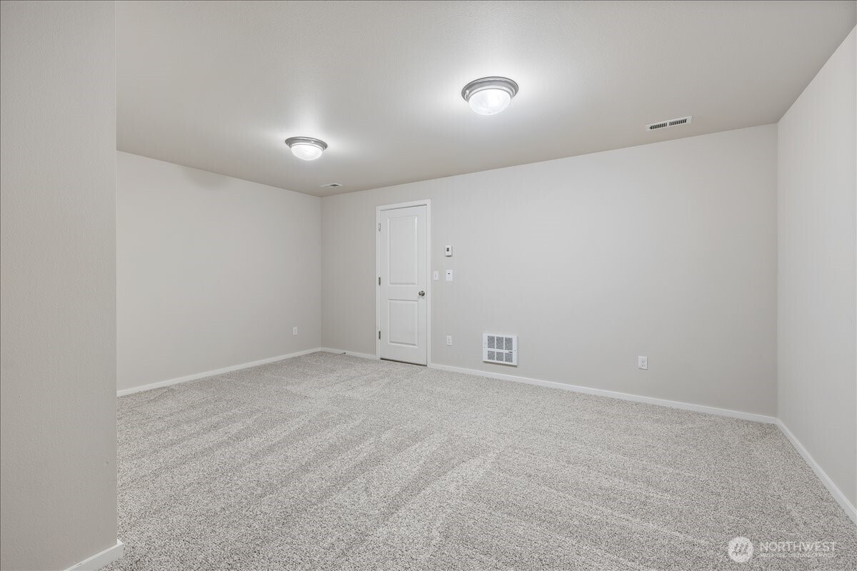 16526 2nd Avenue Southeast Bothell, WA 98012 - Photo 29 of 36