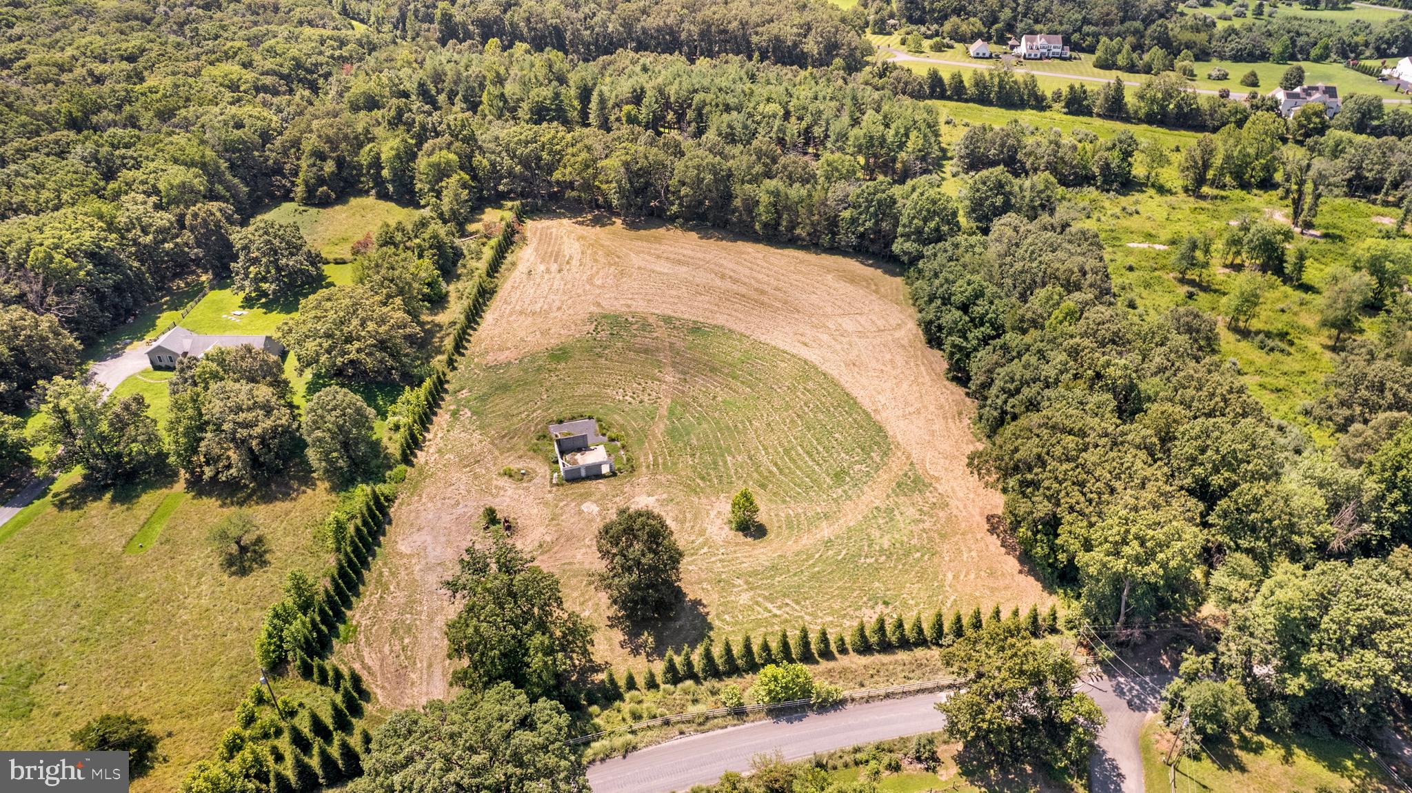 40843 Red Hill Road Leesburg, VA 20175 - Photo 3 of 10 Gallery Image 3