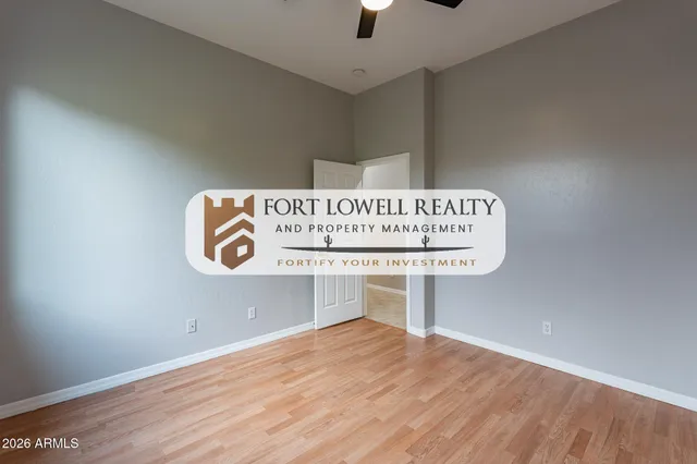 a sign that is sitting in the grass