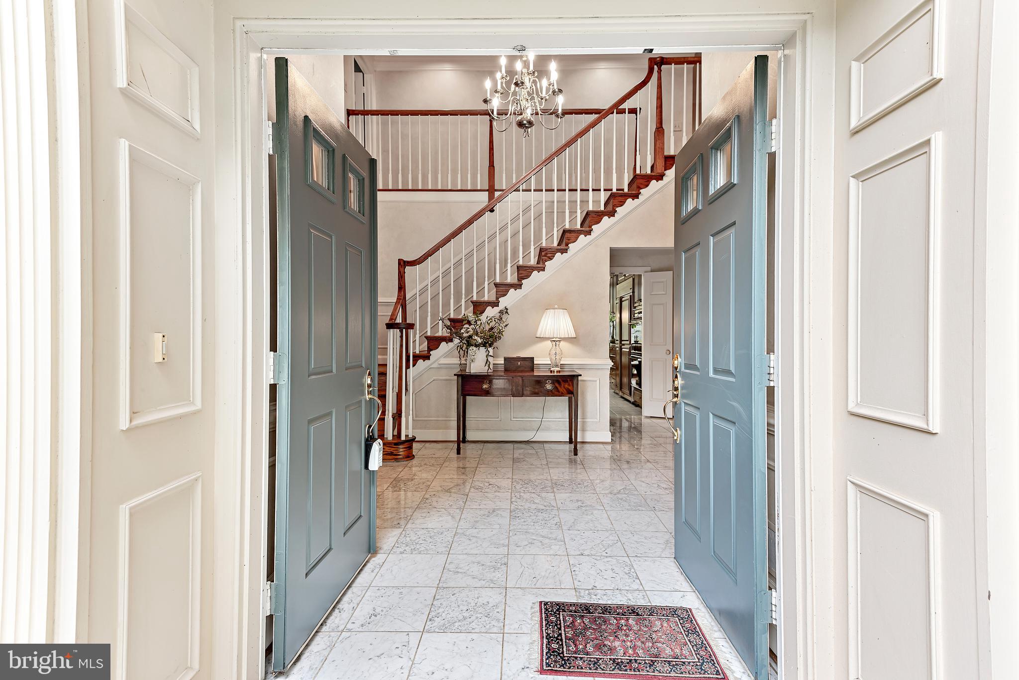 9723 Meyer Point Drive Potomac, MD 20854 - Photo 9 of 133